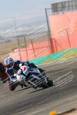 media/Oct-15-2022-TrackXperience (Sat) [[8f70b8b0be]]/Group 2/session 3 turn 4/